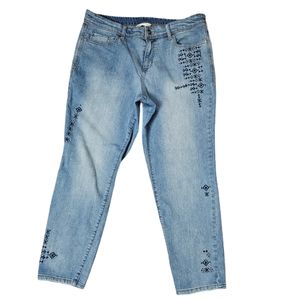 Christopher & Banks Embroidered Light Wash Ankle Jeans Size 12